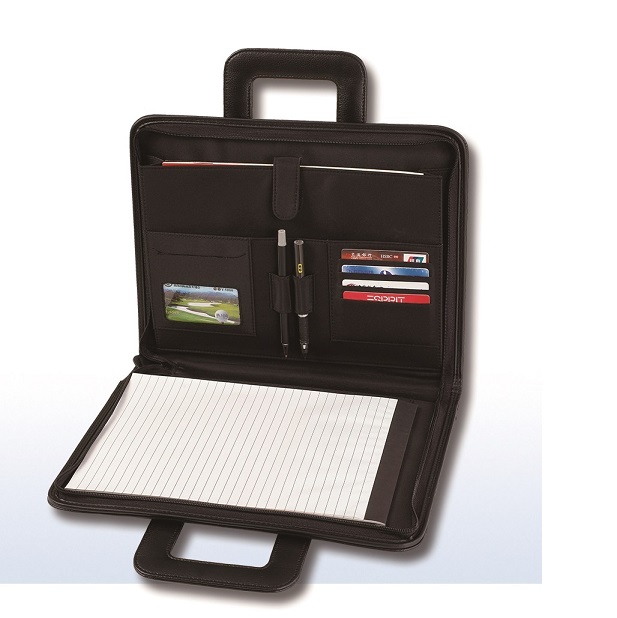   DOCUMENT FOLDER WITH RETRACTABLE HANDLE